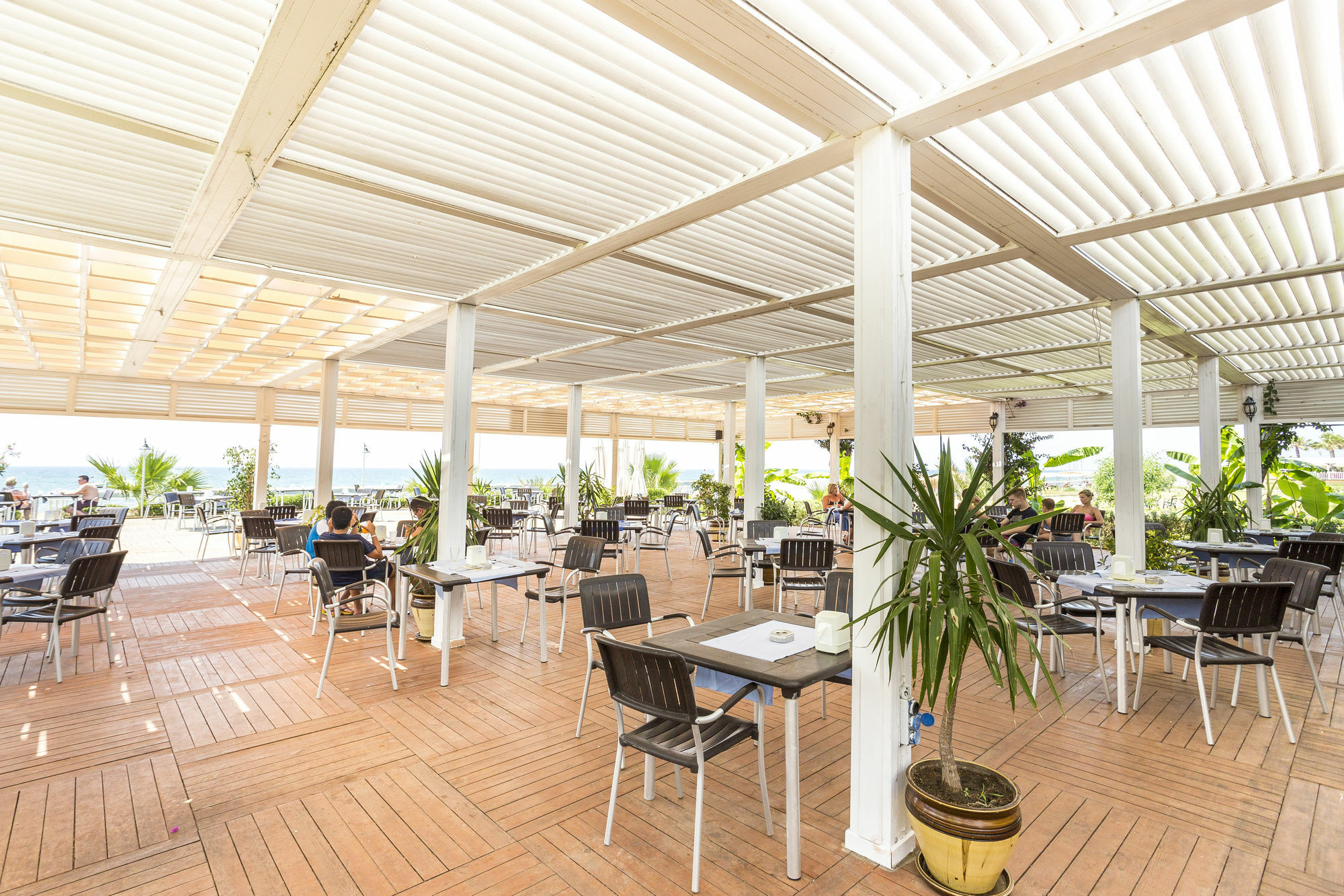 Bella & Otel 5*